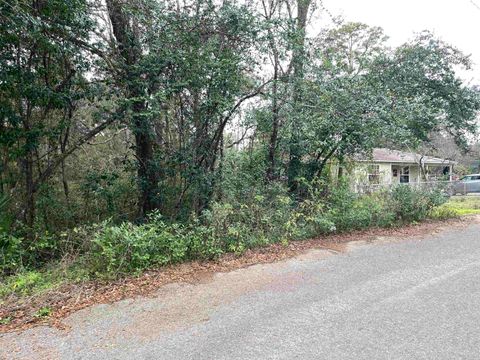 Tiny photo for 3514 Lillian Road, Tallahassee, FL 32305 (MLS # 394583)