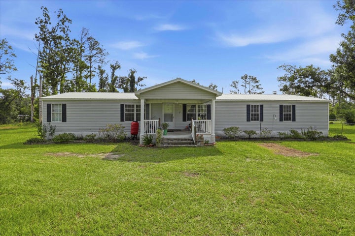 Photo 1 of 28 — 2220 Green Farm Road, Perry, FL 32347