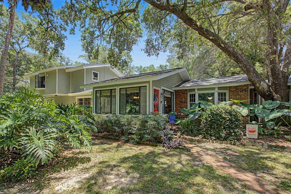 Photo of 89 Henry Drive, Crawfordville, FL 32327 (MLS # 401784)
