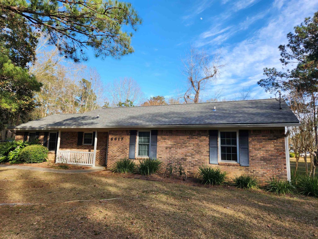 Photo of 6617 Tomy Lee Trail, Tallahassee, FL 32309 (MLS # 402366)