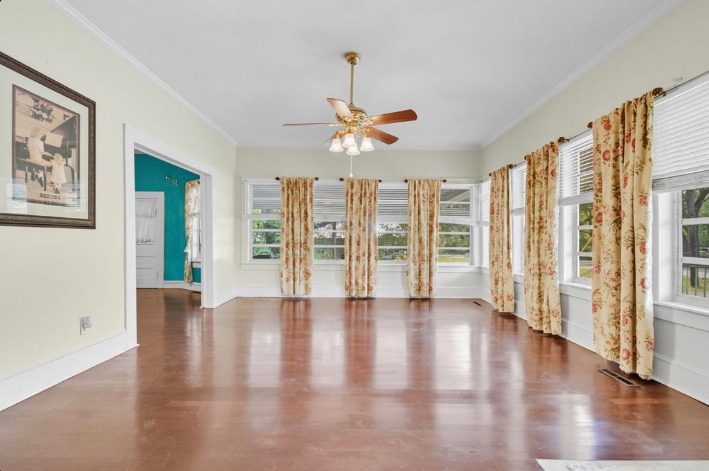 Photo of 1210 N Calhoun Street, Perry, FL 32347 (MLS # 391737)