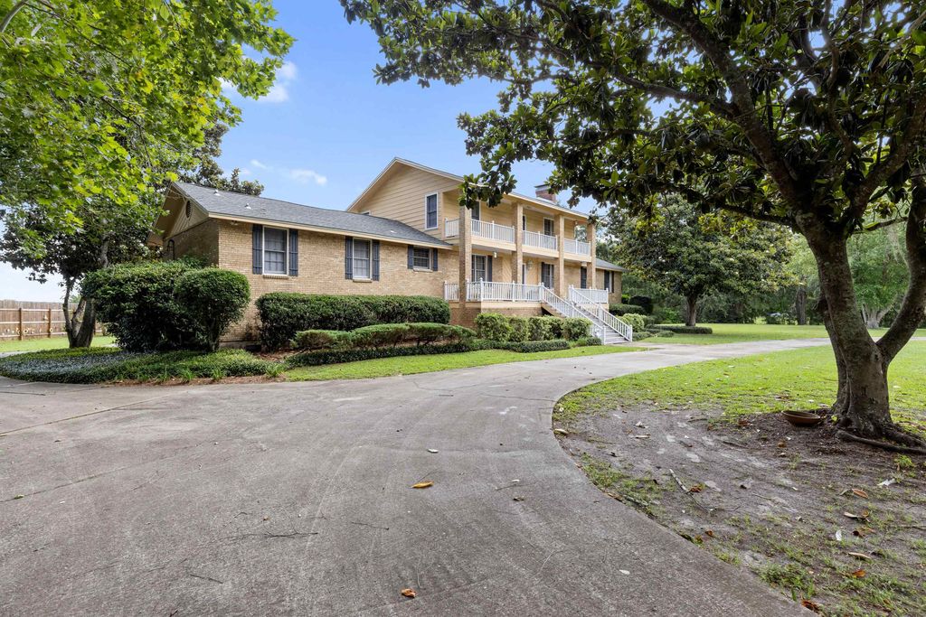 Photo of 4234 Lakemore Drive, Tallahassee, FL 32303 (MLS # 401976)