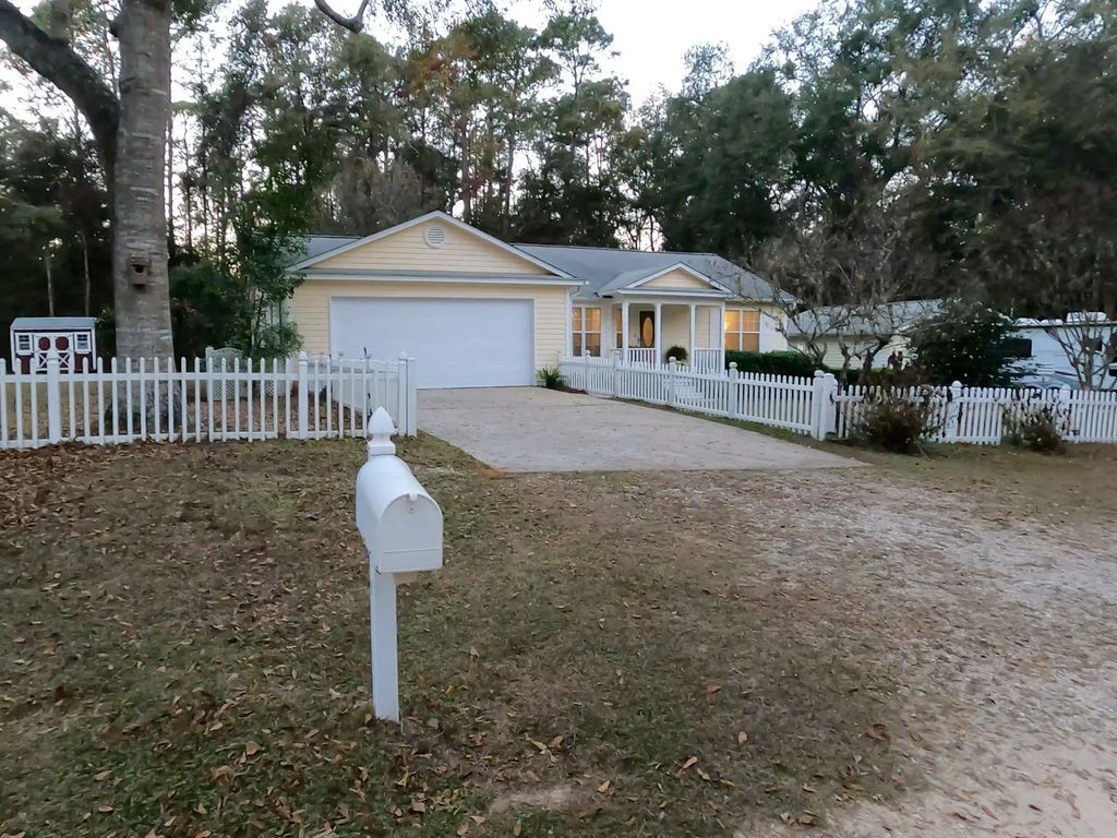 Photo of 5434 Blackberry Lane, Tallahassee, FL 32311 (MLS # 393613)
