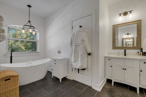 Tiny photo for 3095 Shamrock St N, Tallahassee, FL 32309 (MLS # 392247)