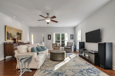 Tiny photo for 627 NOCATEE Road, Tallahassee, FL 32305 (MLS # 396188)