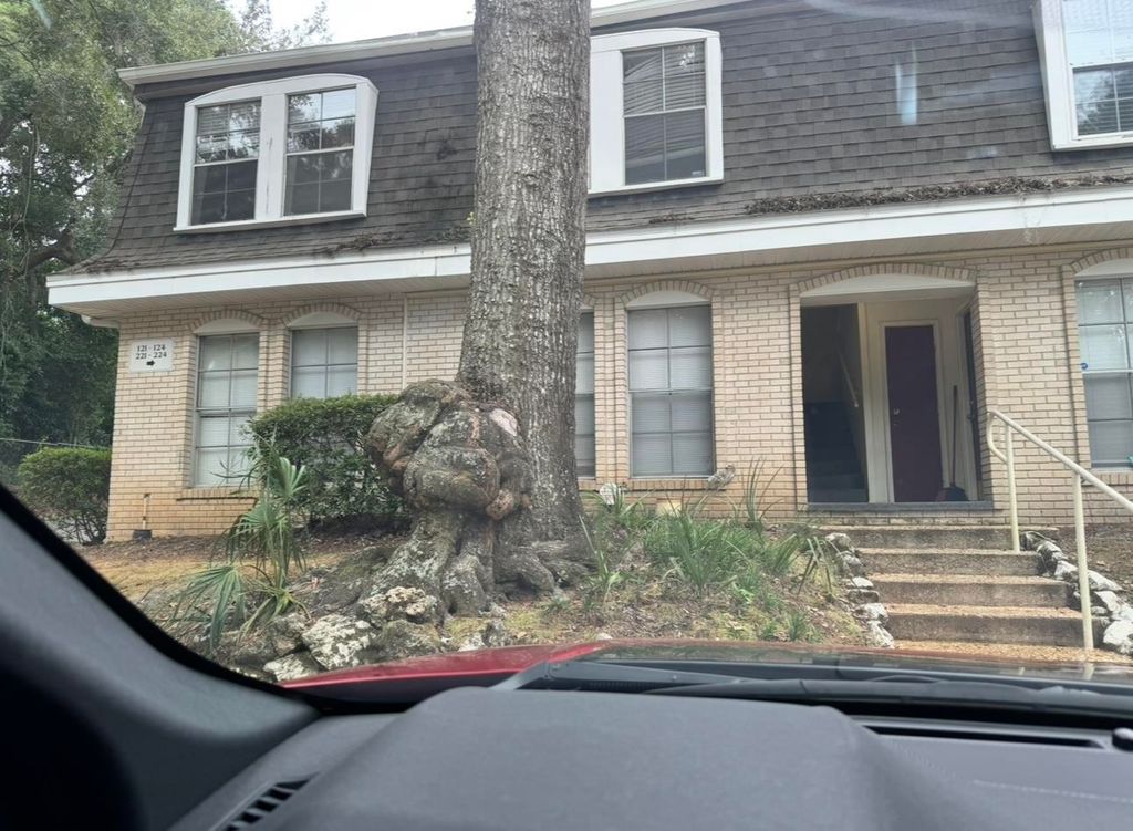 Photo of 2020 Continental Avenue #221, Tallahassee, FL 32304 (MLS # 391613)