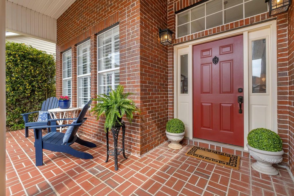 Photo of 3314 Dry Creek Drive, Tallahassee, FL 32309 (MLS # 396931)