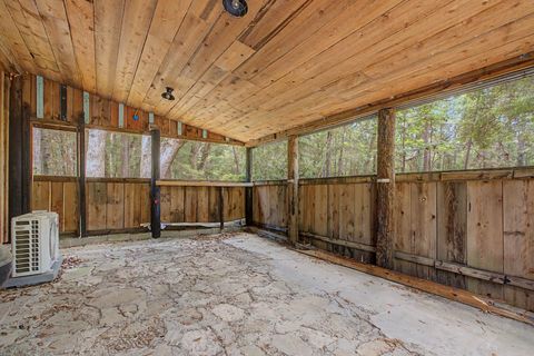 Tiny photo for 7000 VETERANS MEMORIAL Drive, Tallahassee, FL 32309 (MLS # 400262)
