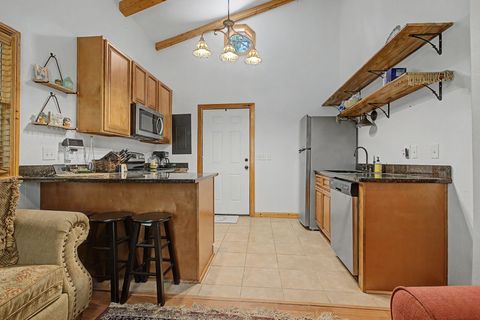 Tiny photo for 7000 VETERANS MEMORIAL Drive, Tallahassee, FL 32309 (MLS # 400262)