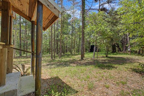 Tiny photo for 7000 VETERANS MEMORIAL Drive, Tallahassee, FL 32309 (MLS # 400262)