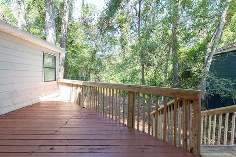 A home in TALLAHASSEE