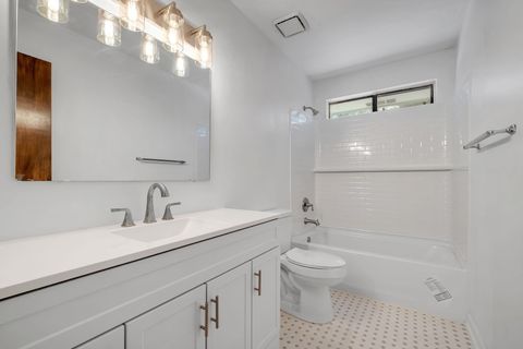 Tiny photo for 901 Brave Trail, Tallahassee, FL 32304 (MLS # 395447)