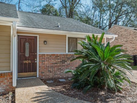 Tiny photo for 1925 Hidden Valley, Tallahassee, FL 32308 (MLS # 395866)