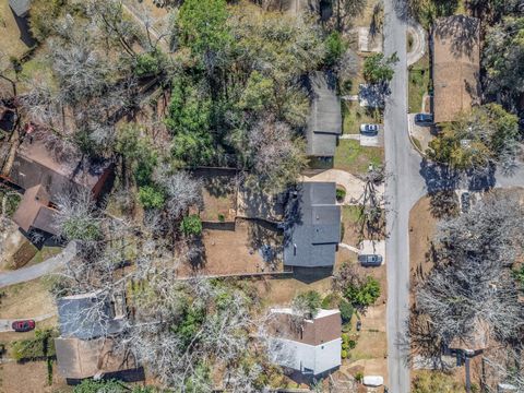 Tiny photo for 1925 Hidden Valley, Tallahassee, FL 32308 (MLS # 395866)