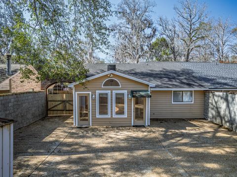 Tiny photo for 1925 Hidden Valley, Tallahassee, FL 32308 (MLS # 395866)