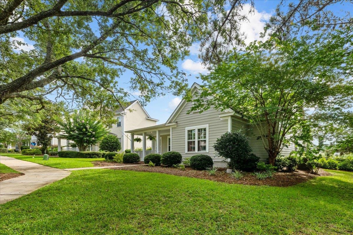 3799 Esplanade Way