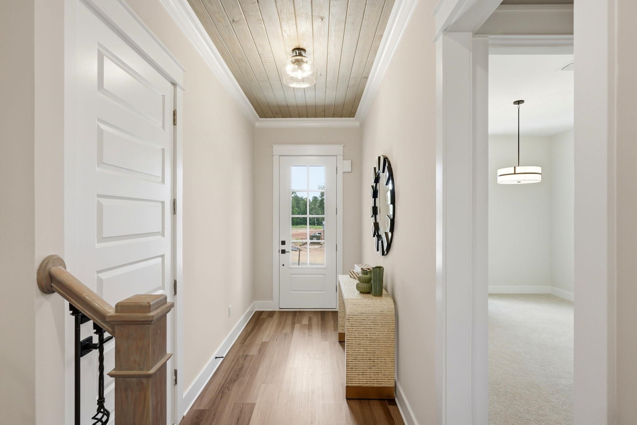 XXX (Unit 212) Oak Run Circle
