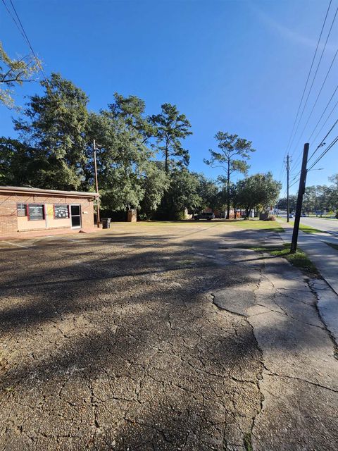 Tiny photo for 520 W Orange Avenue, Tallahassee, FL 32310 (MLS # 379180)