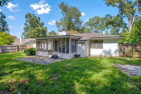 A home in TALLAHASSEE