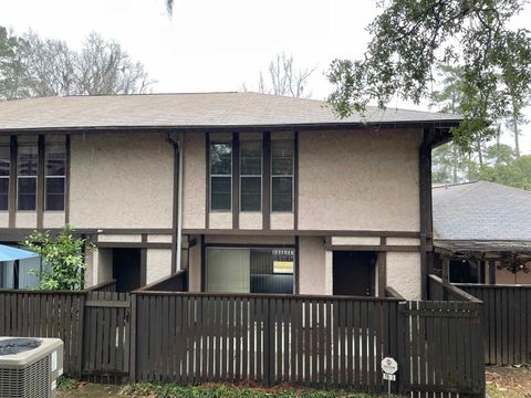 Photo of 302 Westwood Drive, Tallahassee, FL 32304 (MLS # 395570)