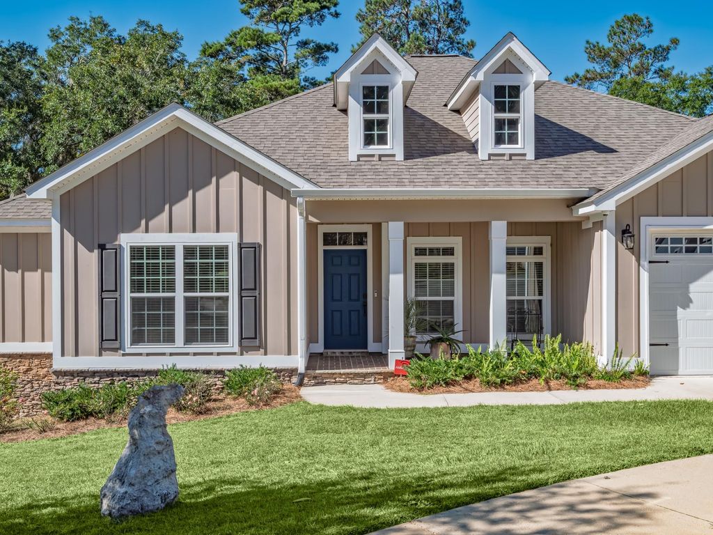 Photo of 2122 Stiles Pond Court, Tallahassee, FL 32312 (MLS # 392917)