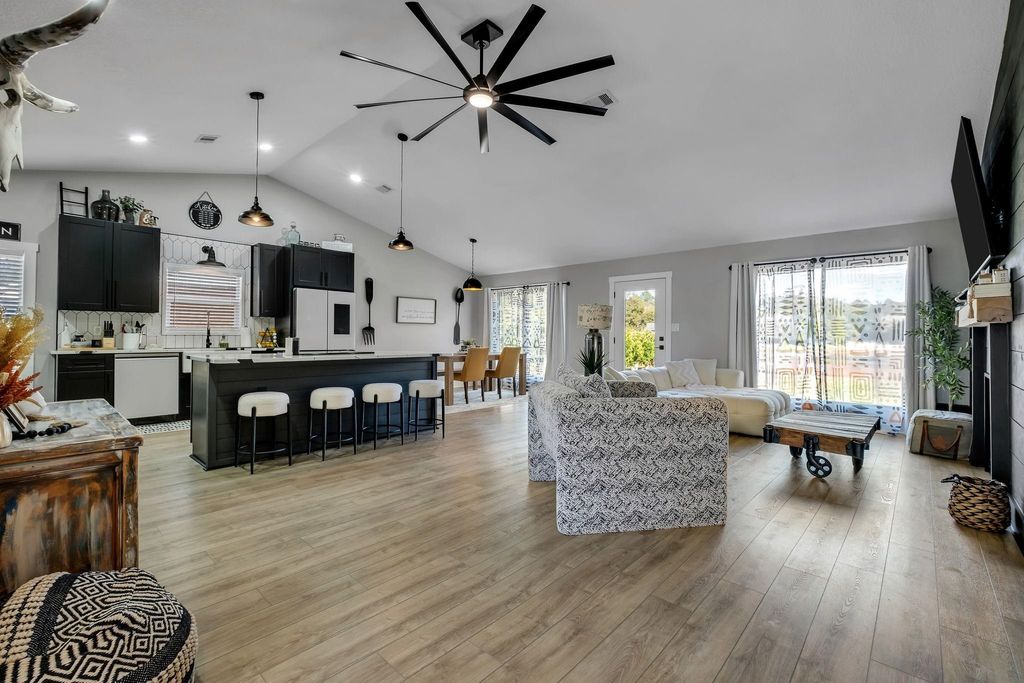 Photo of 6605 Donerail Trail, Tallahassee, FL 32309 (MLS # 393103)