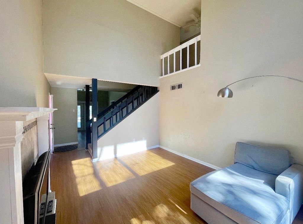 Photo of 2949 N Shamrock #1, Tallahassee, FL 32309 (MLS # 395904)