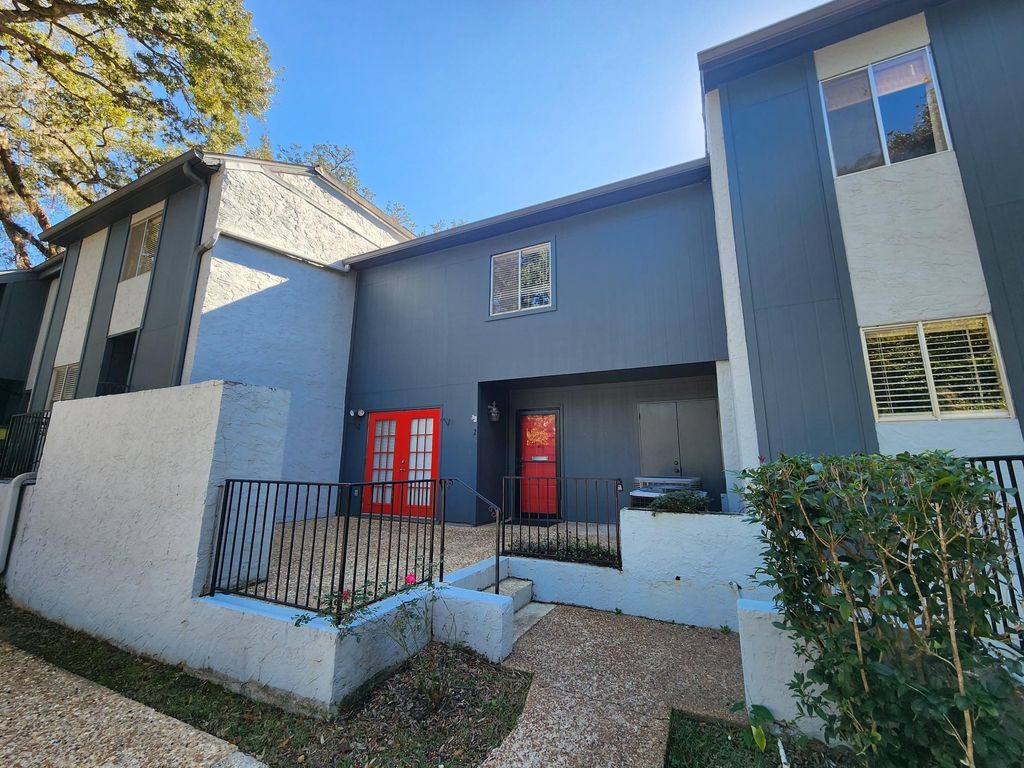 Photo of 2949 N Shamrock Street, Tallahassee, FL 32309 (MLS # 399707)