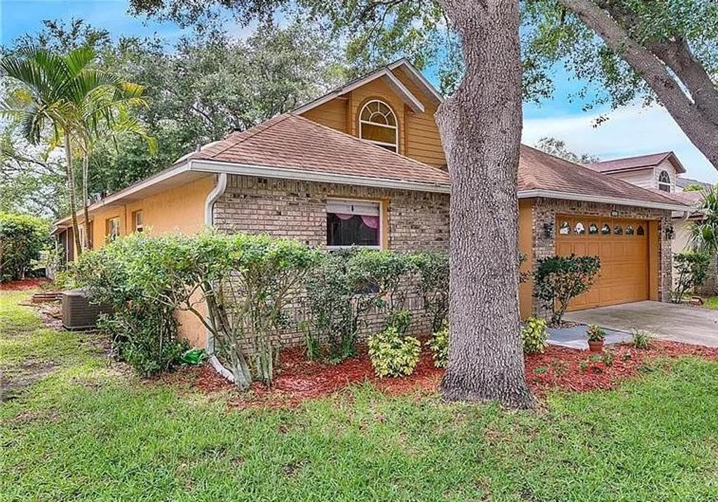 Photo of 3408 Tall Timber Drive, Other Florida, FL 32812 (MLS # 395975)