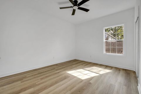 Tiny photo for 822 Tucker Street, Tallahassee, FL 32310 (MLS # 398167)