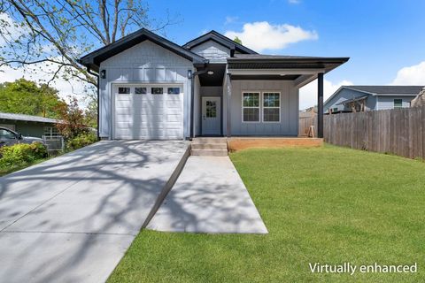 Photo of 822 Tucker Street, Tallahassee, FL 32310 (MLS # 398167)