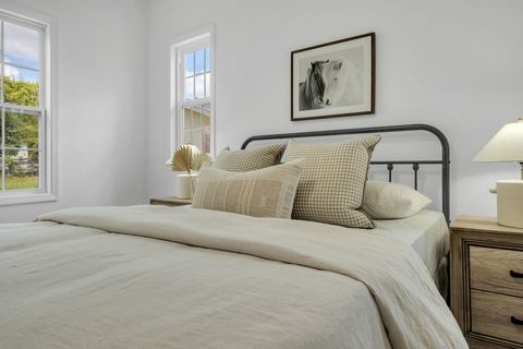 Tiny photo for 822 Tucker Street, Tallahassee, FL 32310 (MLS # 398167)