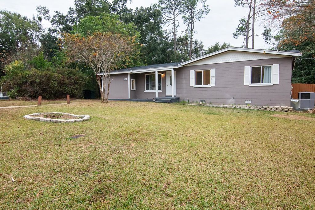 Photo of 1815 Mayhew Street, Tallahassee, FL 32304 (MLS # 394085)