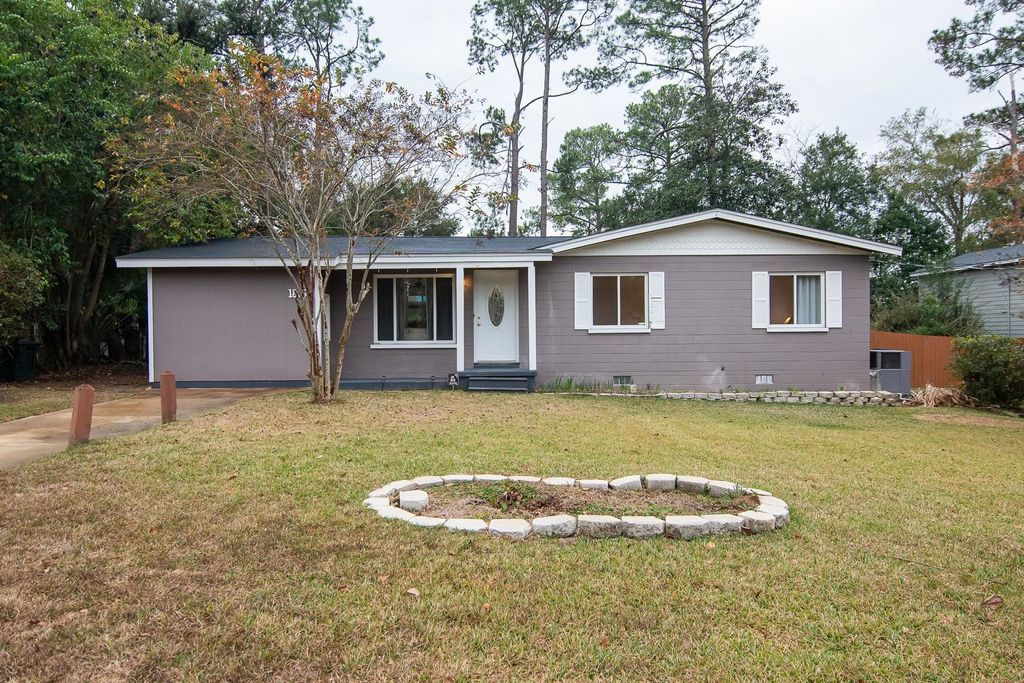 Photo of 1815 Mayhew Street, Tallahassee, FL 32304 (MLS # 394085)
