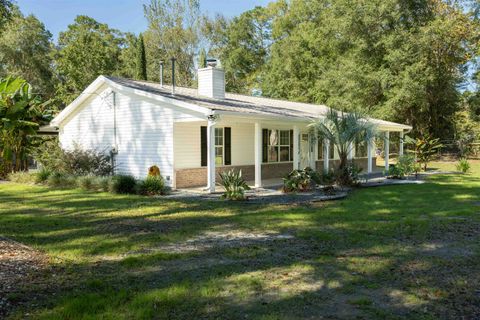 A home in Crawfordville