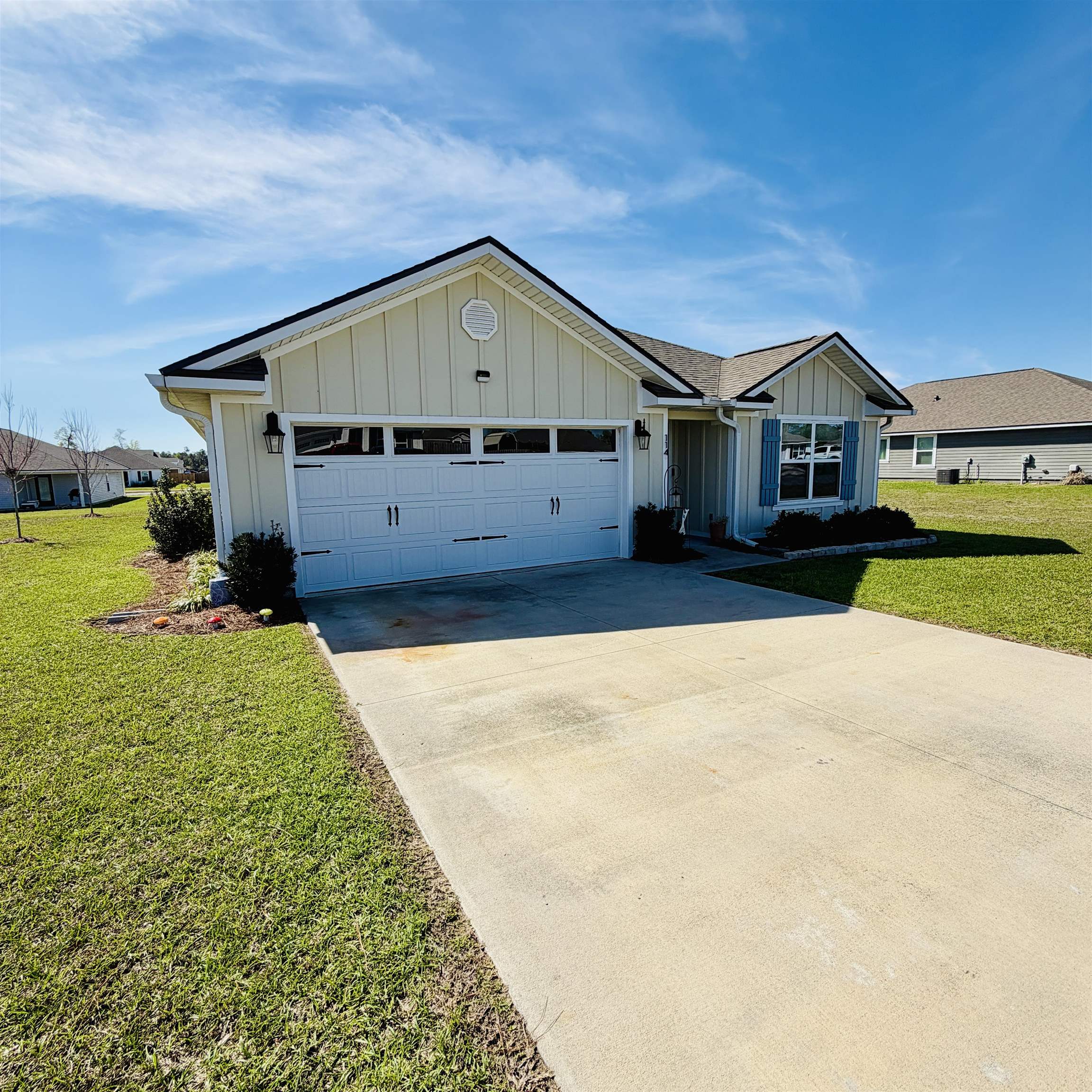 114 E Pecan Street