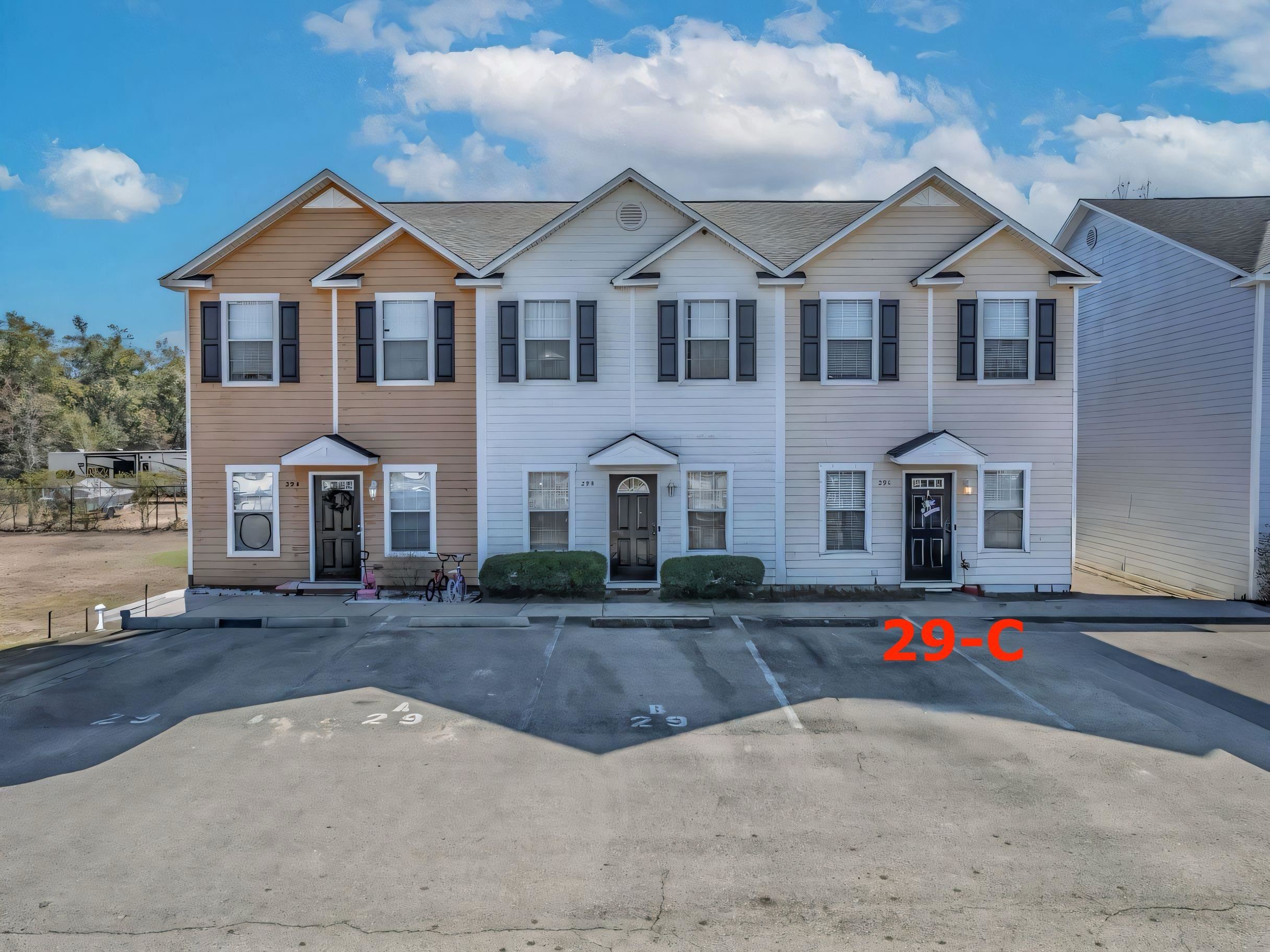 29-C Old Courthouse Way