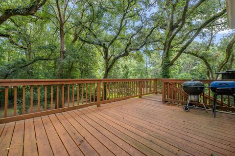 Tiny photo for 1422 Lucy Street, Tallahassee, FL 32308 (MLS # 389110)