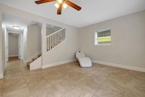 Tiny photo for 1422 Lucy Street, Tallahassee, FL 32308 (MLS # 389110)