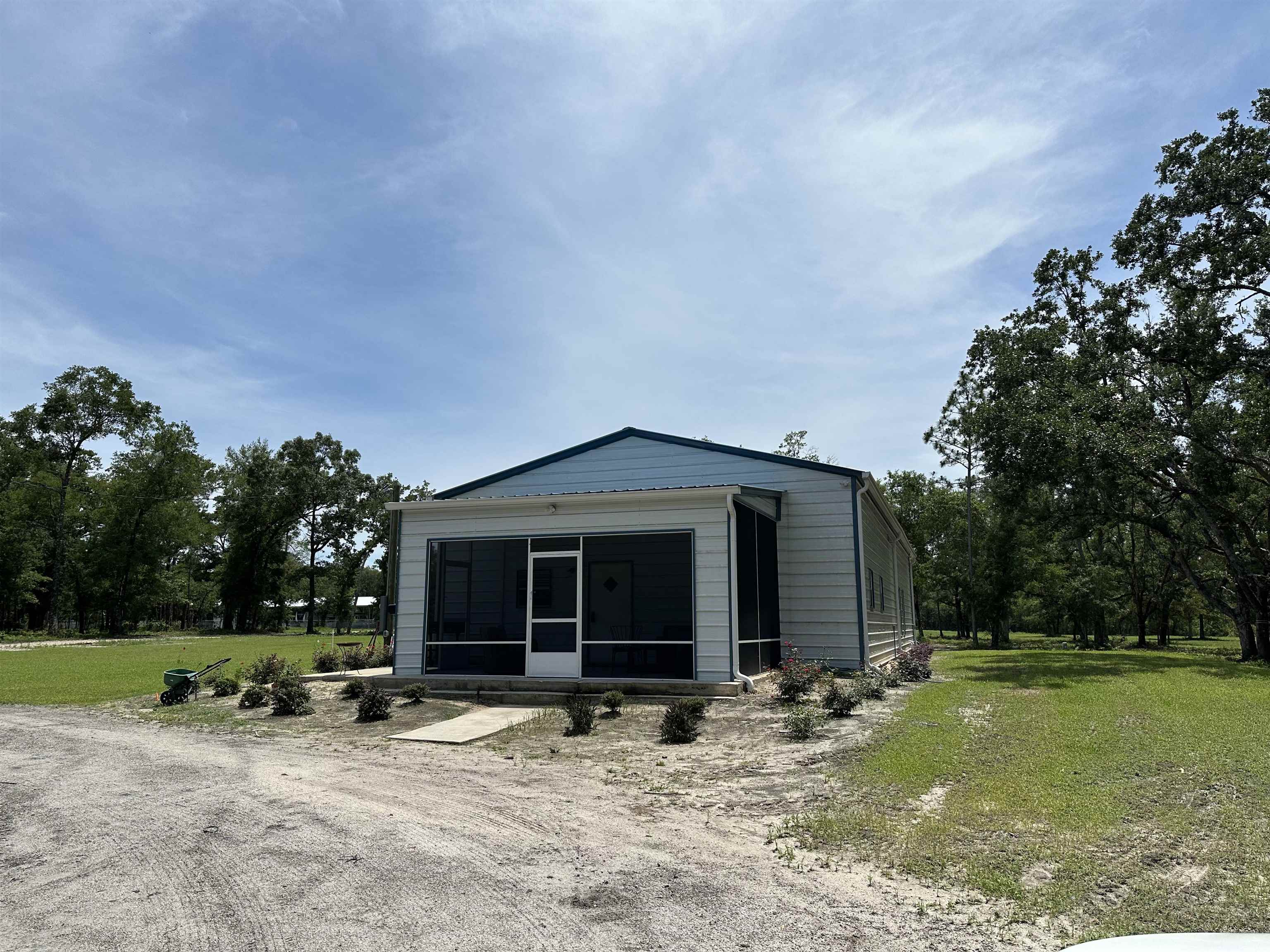 605 Floyd Gray Road