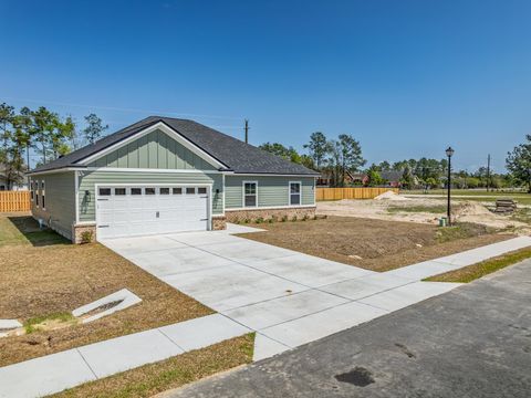 Tiny photo for 10 Divine Loop, Crawfordville, FL 32327 (MLS # 399098)