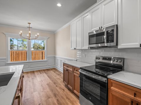 Tiny photo for 10 Divine Loop, Crawfordville, FL 32327 (MLS # 399098)