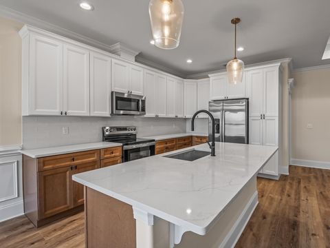 Tiny photo for 10 Divine Loop, Crawfordville, FL 32327 (MLS # 399098)