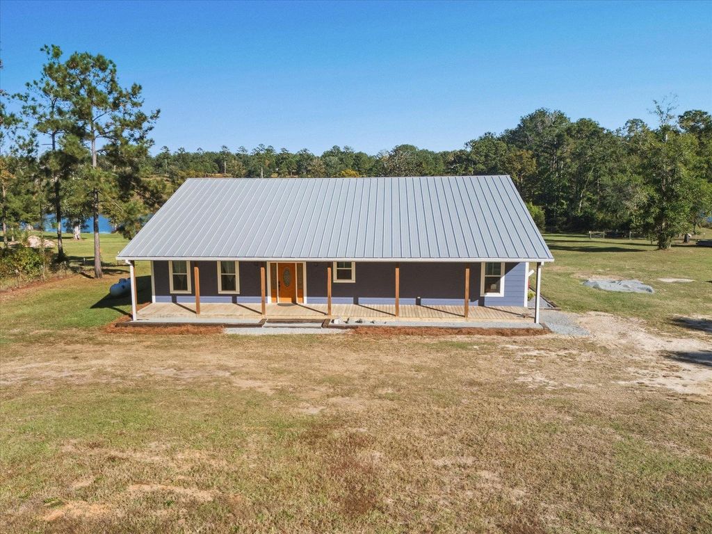 Photo of 1627 Lloyd Creek Road, Monticello, FL 32344 (MLS # 395569)