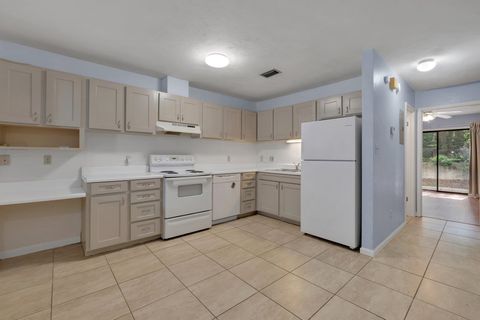 Tiny photo for 1611 S Gadsden Street, Tallahassee, FL 32301 (MLS # 399788)