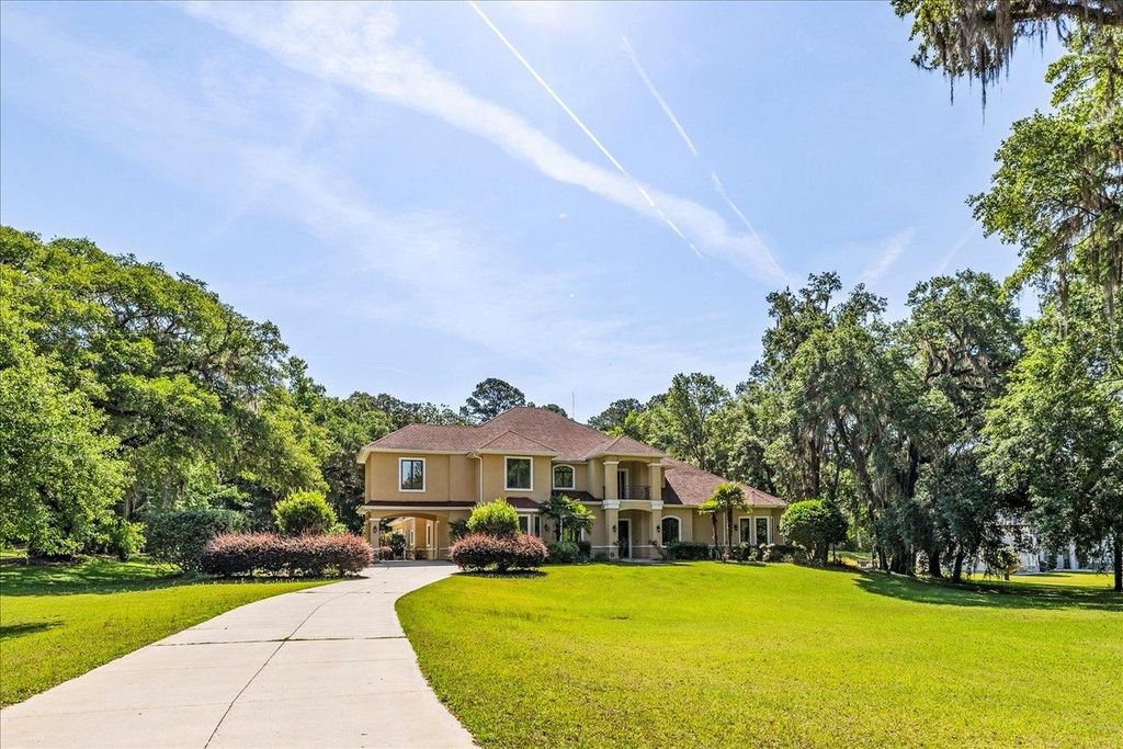 Photo of 8017 Oak Grove Plantation Road, Tallahassee, FL 32312 (MLS # 396498)