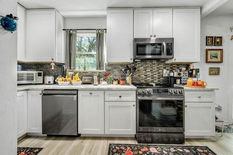 Tiny photo for 2949 N Shamrock Street, Tallahassee, FL 32309 (MLS # 396764)