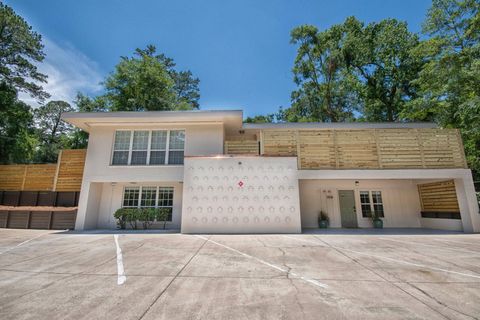 Photo of 2002 Greenwood Dr Dr #Apt A, Tallahassee, FL 32303 (MLS # 397500)