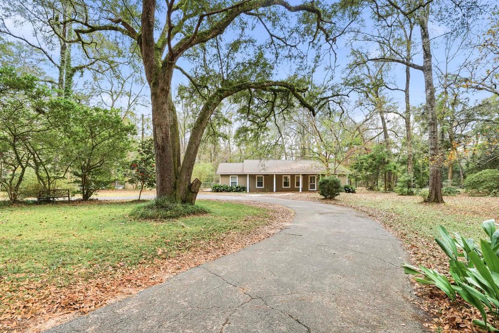 Photo of 7585 Skipper Lane, Tallahassee, FL 32317 (MLS # 399297)