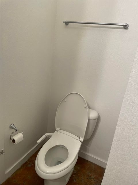 Tiny photo for 420 N Adams Street #501, Tallahassee, FL 32301 (MLS # 387793)